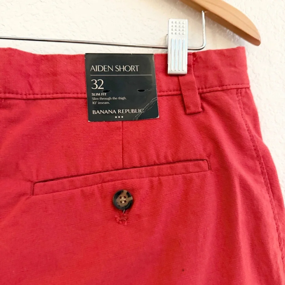 Banana Republic Aiden Short Mens 32 Slim Fit Red Chino‎ Shorts 10